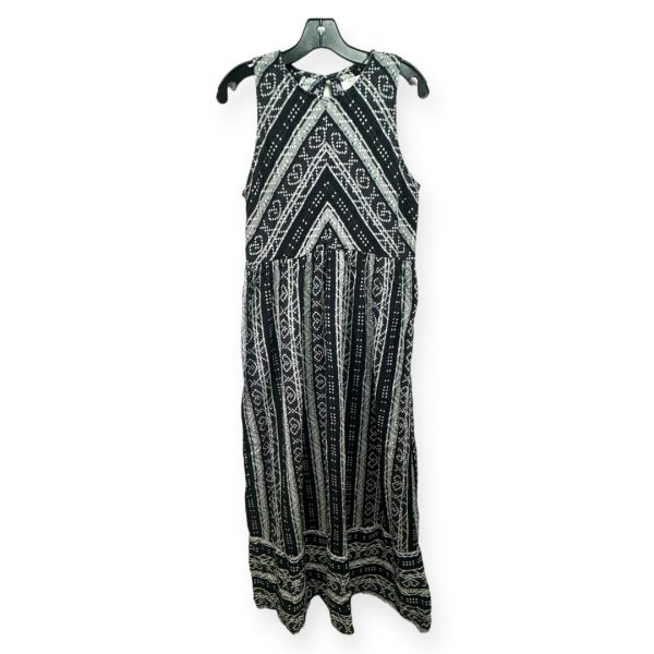 Black & White Dress Casual Maxi True Craft, Size L on Sale