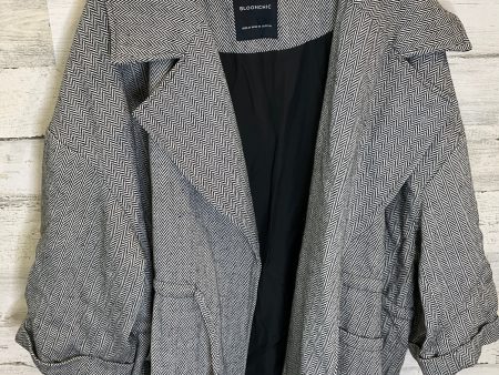 Black & White Jacket Other Clothes Mentor, Size 3x Cheap