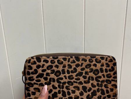 Wallet Clothes Mentor, Size Large Online