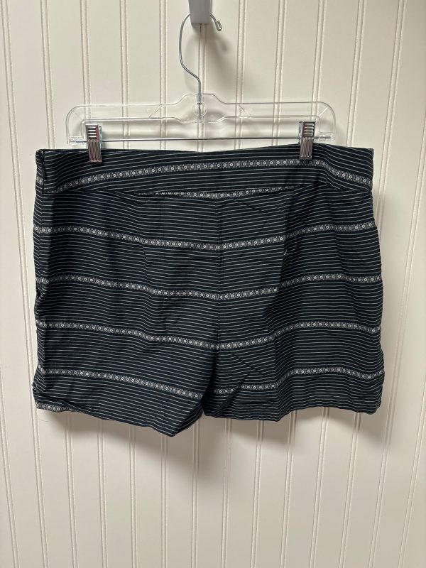 Navy Shorts Loft, Size 12 Hot on Sale