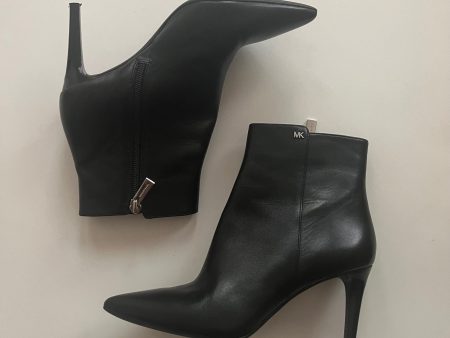 Black Boots Ankle Heels Michael Kors O, Size 6.5 on Sale