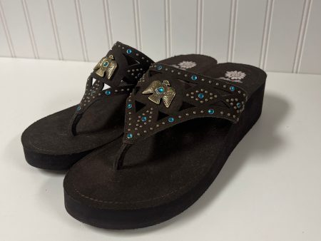 Brown Sandals Flip Flops Yellow Box, Size 10 Online Hot Sale