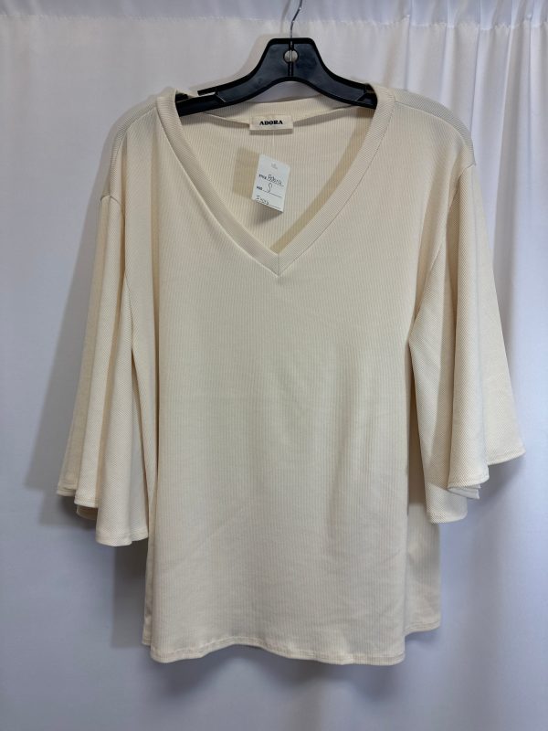 Cream Top 3 4 Sleeve Clothes Mentor, Size S Sale