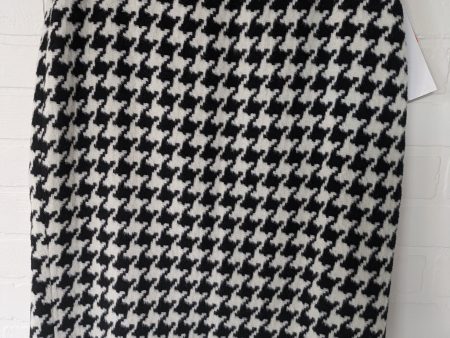 Black & White Skirt Mini & Short Talbots, Size 10petite Online