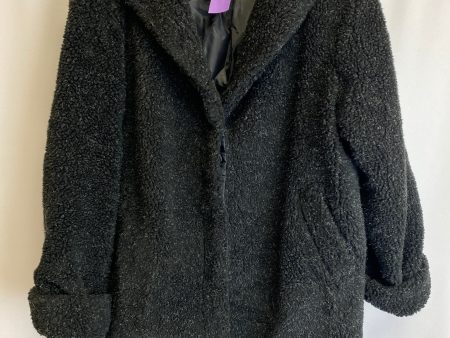 Coat Faux Fur & Sherpa By Cmf  Size: M For Sale