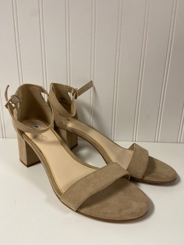 Beige Sandals Heels Block Xappeal, Size 9 Cheap