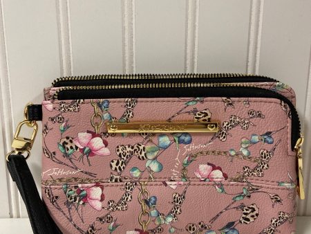 Wristlet Betsey Johnson, Size Large For Sale