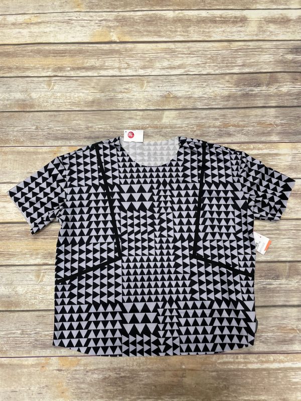 Black & Grey Athletic Top Short Sleeve Cme, Size M Cheap